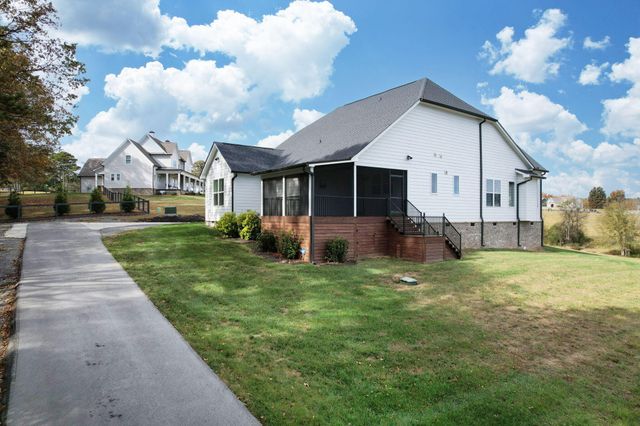 7407 Pond View, Harrison, TN 37341
