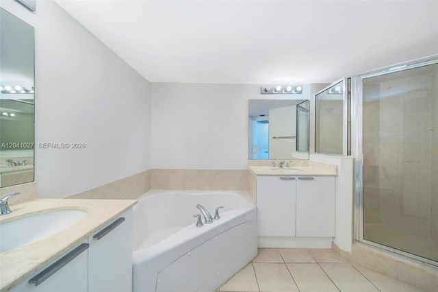 16699 Collins Ave 3309, Sunny Isles Beach, FL 33160
