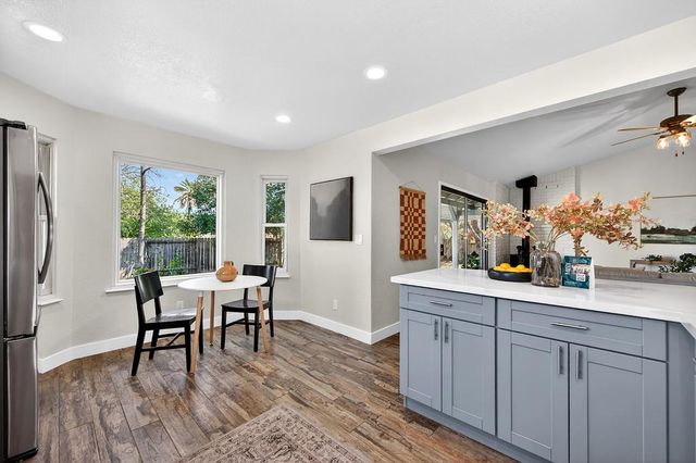 2869 Canterbury Cir, El Dorado Hills, CA 95762