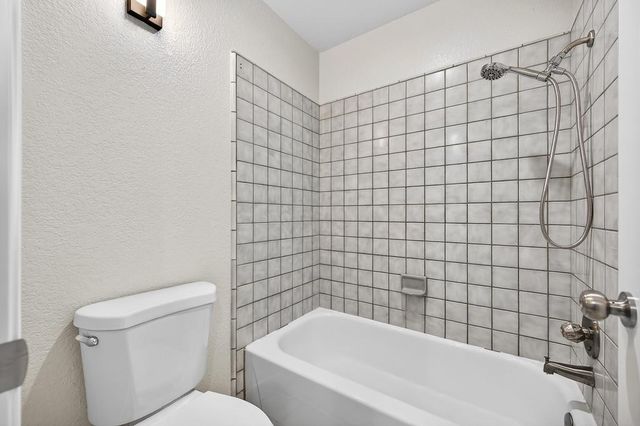 2869 Canterbury Cir, El Dorado Hills, CA 95762