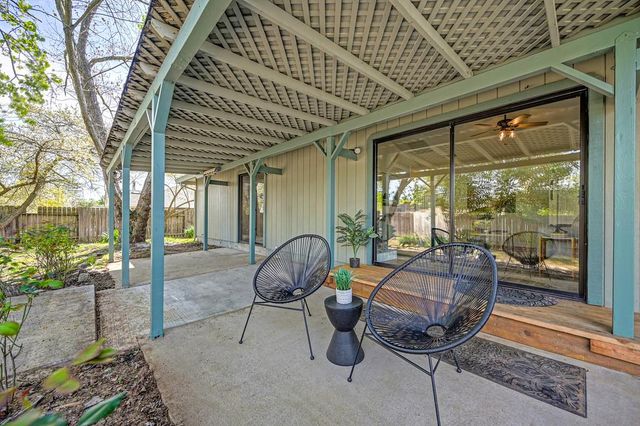 2869 Canterbury Cir, El Dorado Hills, CA 95762