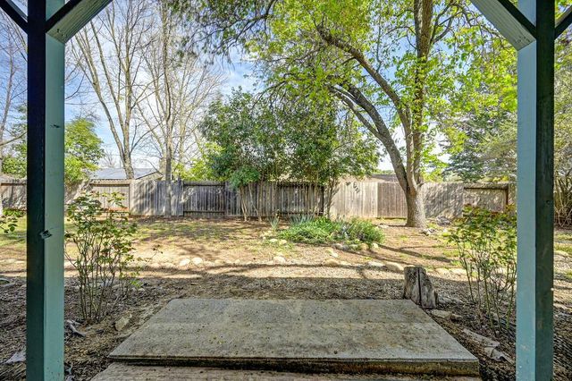 2869 Canterbury Cir, El Dorado Hills, CA 95762