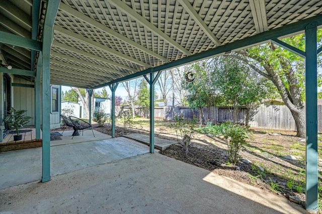 2869 Canterbury Cir, El Dorado Hills, CA 95762