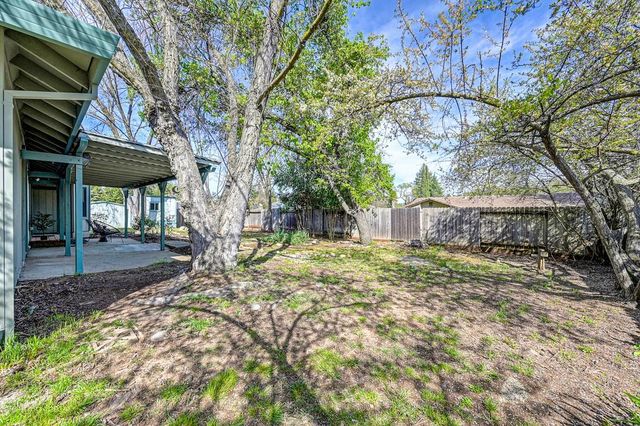 2869 Canterbury Cir, El Dorado Hills, CA 95762