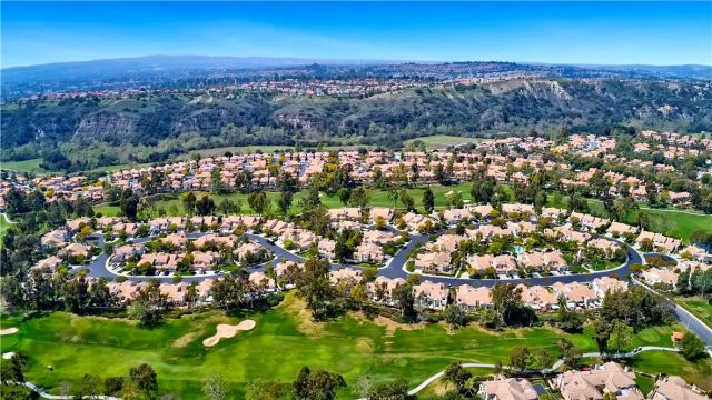 48 Calle Del Norte, Rancho Santa Margarita, CA 92688