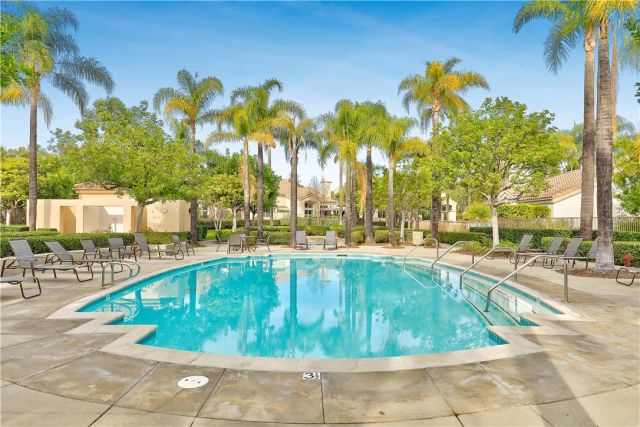 48 Calle Del Norte, Rancho Santa Margarita, CA 92688