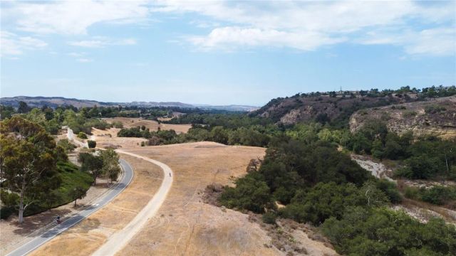 48 Calle Del Norte, Rancho Santa Margarita, CA 92688