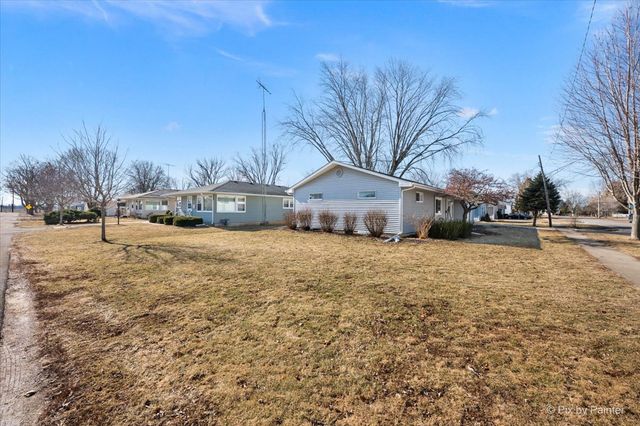 309 W School Street, Plano, IL 60545