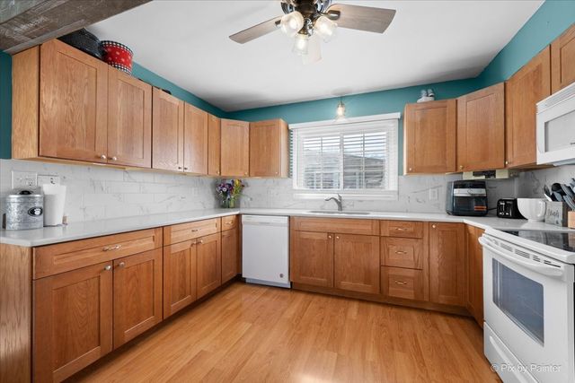 309 W School Street, Plano, IL 60545