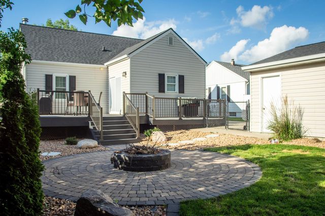 607 13th Avenue SW, Austin, MN 55912
