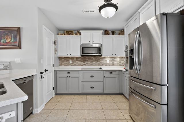 221 Masters Way, Fayetteville, TN 37334