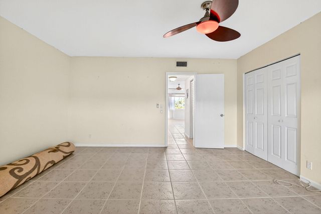2880 Lake Osborne Drive 210, Lake Worth Beach, FL 33461