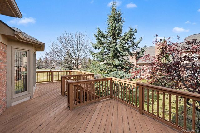 54568 Marissa Court, Shelby Charter Township, MI 48316