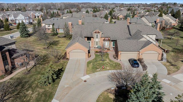 54568 Marissa Court, Shelby Charter Township, MI 48316