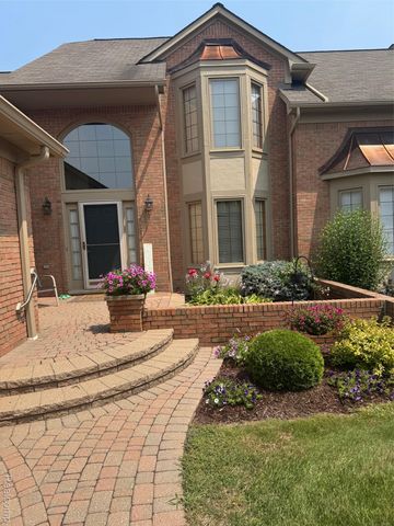 54568 Marissa Court, Shelby Charter Township, MI 48316