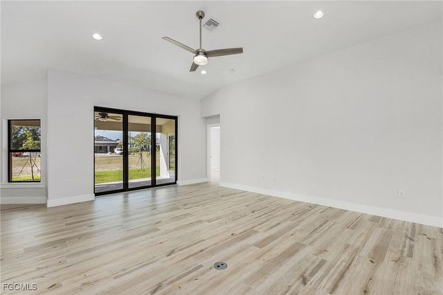 346 SW 28th PL, Cape Coral, FL 33991