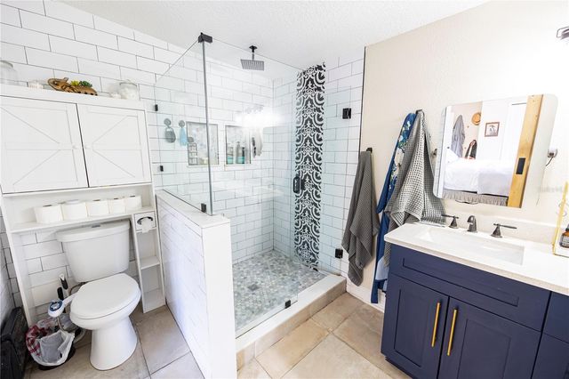 10904 N 15TH STREET, Tampa, FL 33612