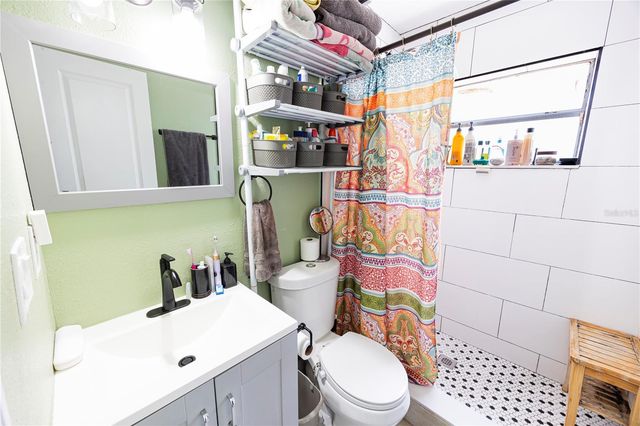 10904 N 15TH STREET, Tampa, FL 33612