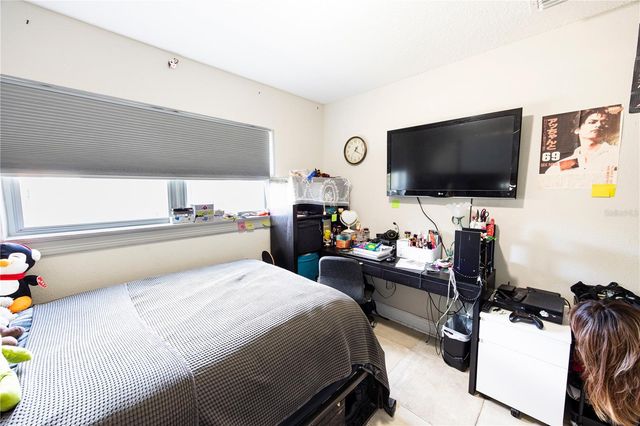 10904 N 15TH STREET, Tampa, FL 33612