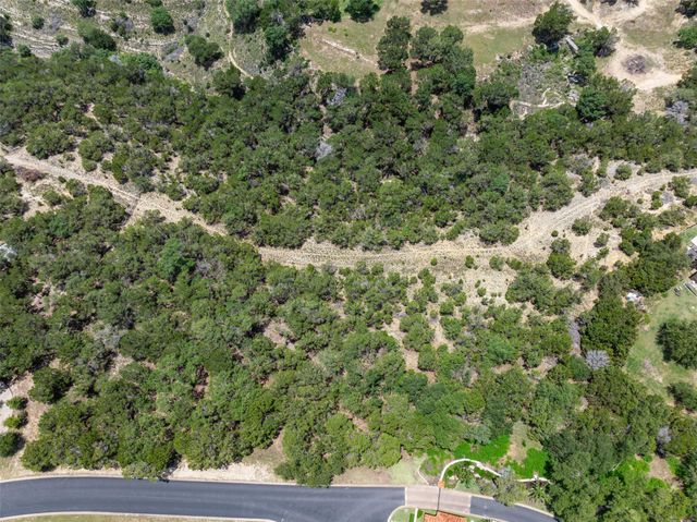 906 Moonlight Bay DR, Spicewood, TX 78669