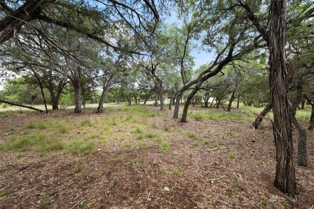906 Moonlight Bay DR, Spicewood, TX 78669