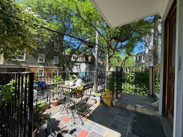 43 Market St B, Cambridge, MA 01239