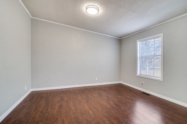 1848 Oak Circle, Scurry, TX 75158