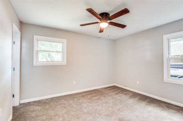 6632 Avalon Drive, Watauga, TX 76148