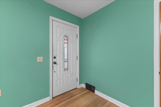 101 Village Green, Burlington, VT 05408