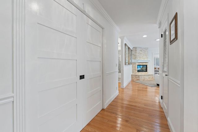 460 Sunrise Way, Juno Beach, FL 33408