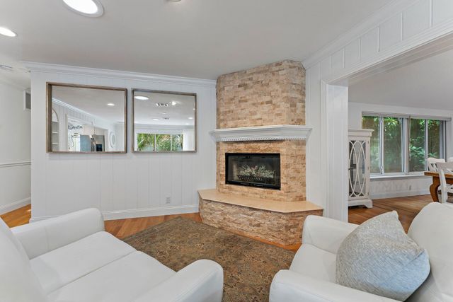 460 Sunrise Way, Juno Beach, FL 33408