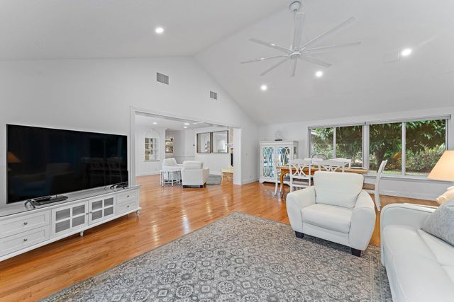 460 Sunrise Way, Juno Beach, FL 33408