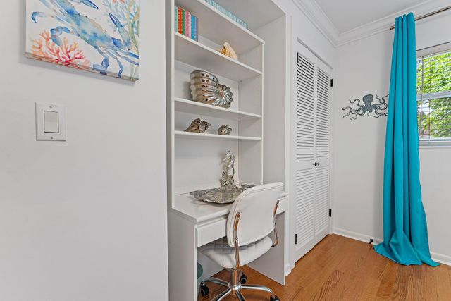 460 Sunrise Way, Juno Beach, FL 33408