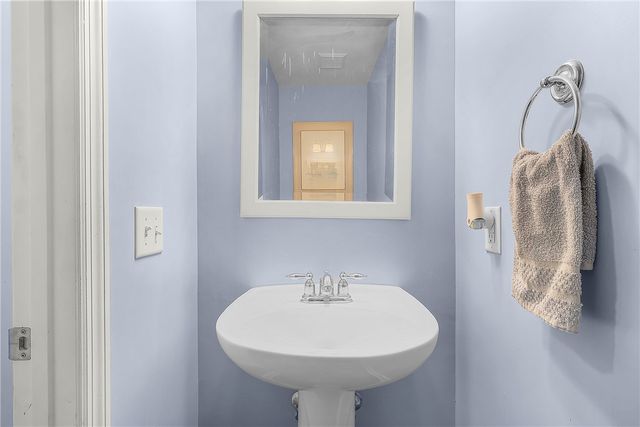 508 Fort King George Drive, Darien, GA 31305