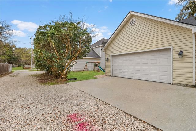 508 Fort King George Drive, Darien, GA 31305