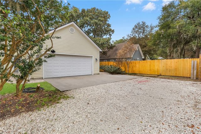 508 Fort King George Drive, Darien, GA 31305