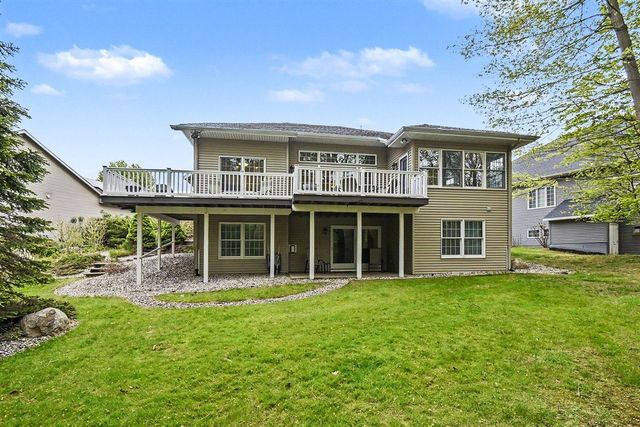3815 Ravinewood Circle, Grand Rapids, MI 49508