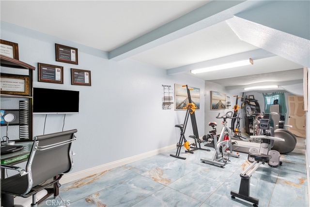 3003 Central Avenue, Riverside, CA 92506