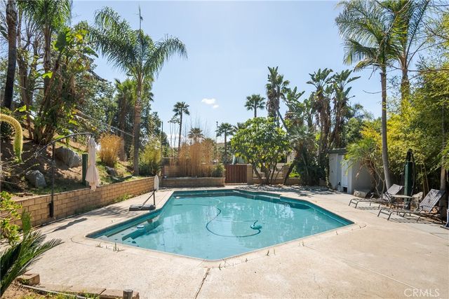 3003 Central Avenue, Riverside, CA 92506