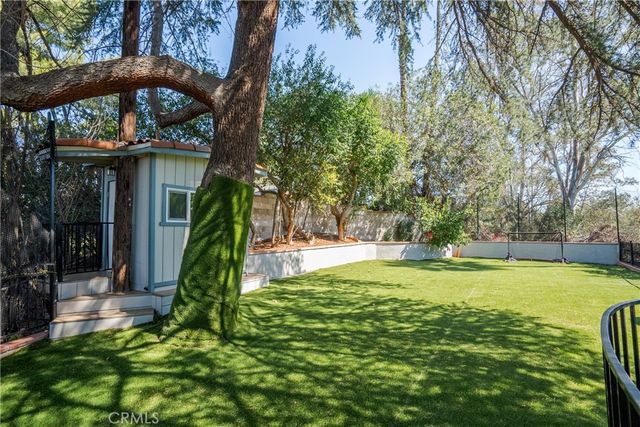 3003 Central Avenue, Riverside, CA 92506
