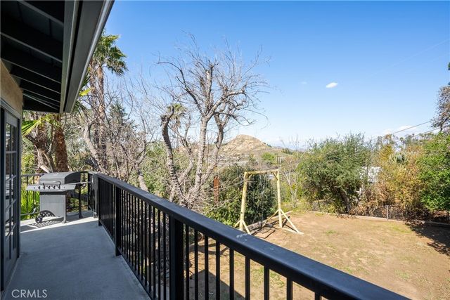 3003 Central Avenue, Riverside, CA 92506