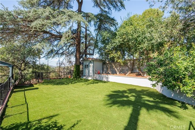 3003 Central Avenue, Riverside, CA 92506