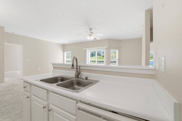 158 Saddlebrook Lane, 319, Florence, KY 41042