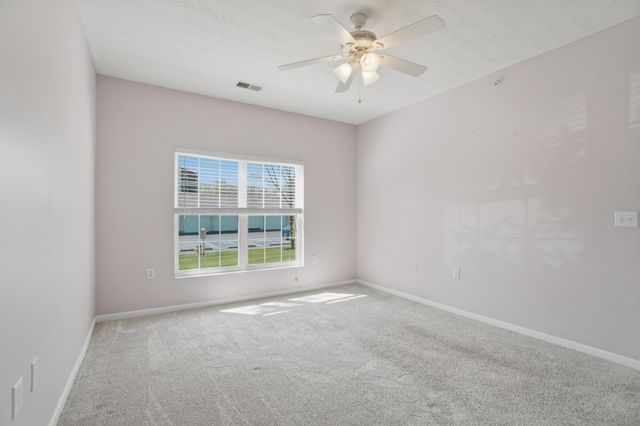 158 Saddlebrook Lane, 319, Florence, KY 41042