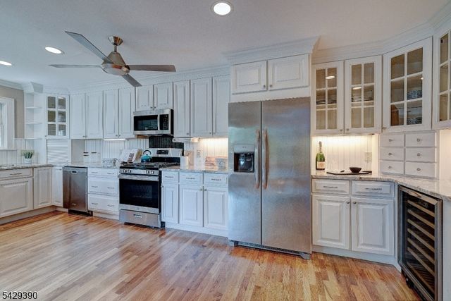 18 Evergreen Pl, Maplewood Twp., NJ 07040