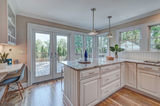 18 Evergreen Pl, Maplewood Twp., NJ 07040