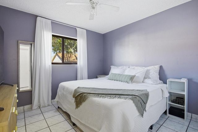 5465 W 27th Lane, Hialeah, FL 33016