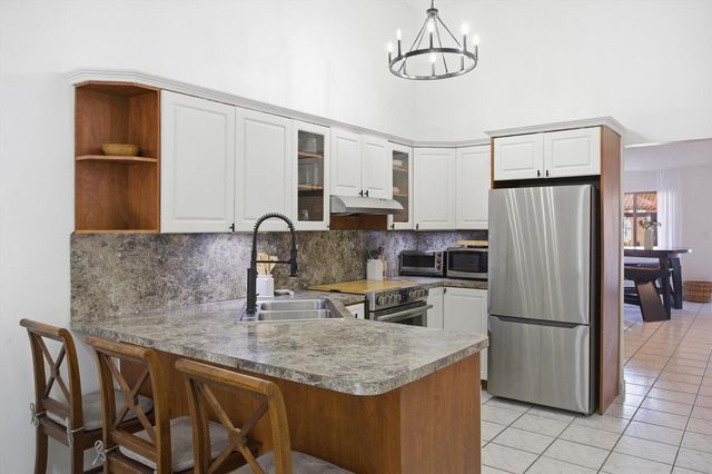 5465 W 27th Lane, Hialeah, FL 33016