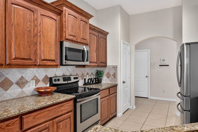 501 Hubbard Circle, Nevada, TX 75173