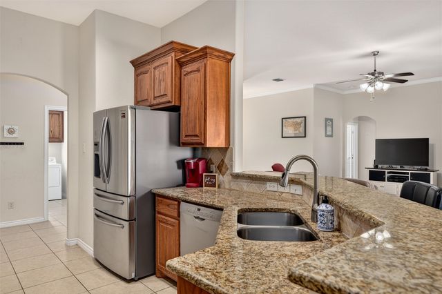 501 Hubbard Circle, Nevada, TX 75173